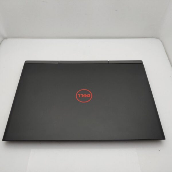 Dell inspiron 7567