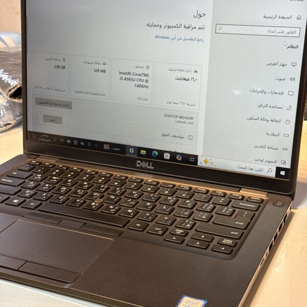 Dell 5400 cor i5  Th8 -RAM16 -ssd 256 لمس