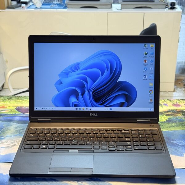 Dell 5590 USED
