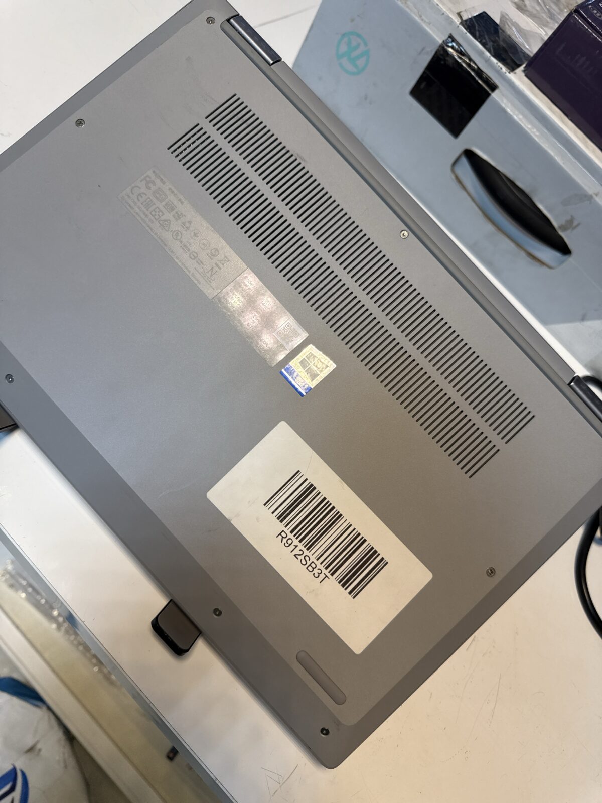 ⁦Lenovo flex 5 14 used⁩ - الصورة ⁦2⁩